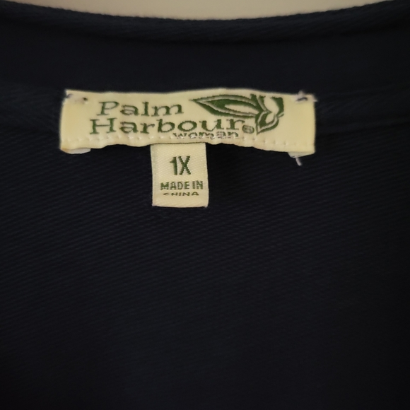 Long Sleeve Tee with Hood - Picture 3 of 4